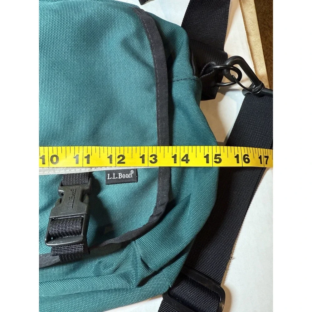 Vintage LL Bean Green Canvas‎ waist bag messenger bag biking bag hiking bag EUC
